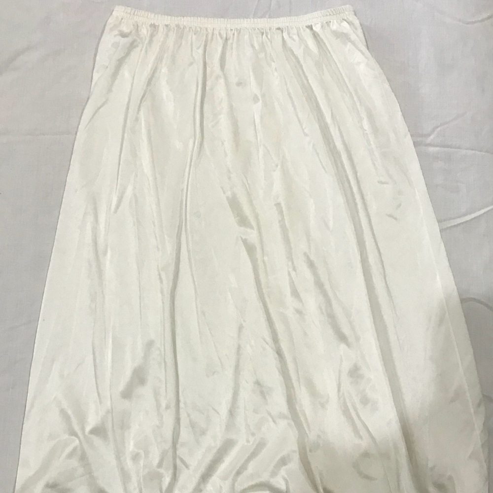 Vanity Fair White Slip